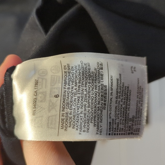 Banana Republic Navy Skirt - Picture 6 of 6